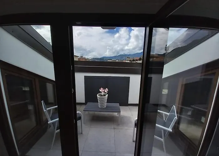 Downtown Roof Daire Como
